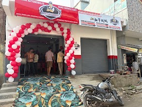 Doctor Garage entrance on Lalpur Road